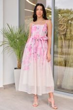 Φόρεμα maxi με floral μοτίβο και ζώνη ροζ