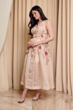 Φόρεμα midi floral με ζώνη μπεζ - Image 3