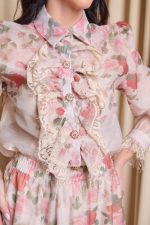 Σετ πουκάμισο - φούστα floral με δαντέλα και κουμπιά κόσμημα μπεζ - Image 6