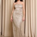 Φόρεμα maxi στράπλες με δίχτυ και τρισδιάστατο γκλίτερ χρυσό