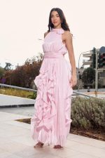 Φόρεμα maxi αμάνικο με βολάν baby pink - Image 3