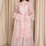 Φόρεμα maxi με 3D λεπτομέρειες εκρού