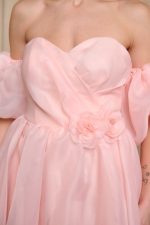 Φόρεμα mini με 3D λουλούδι και αποσπώμενα μανίκια σομόν - Image 6