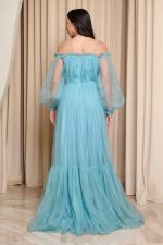 Φόρεμα maxi off shoulder με τούλι τιρκουάζ - Image 5