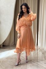 Φόρεμα midi σατινέ πορτοκαλί - Image 2