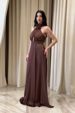 Φόρεμα maxi σατέν εξώπλατο καφέ - Image 4