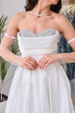 Φόρεμα Maxi Στραπλες Ταφτάς Γυαλιστερός με glitter στο μπούστο άσπρο - Image 6