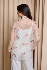 Πουκάμισο see through με 3D λουλούδια και στρας μπεζ - Image 5