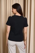 Μπλούζα κοντομάνικη με κεντήματα στους ώμους μαύρη - Image 6