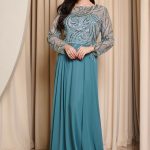 Φόρεμα maxi με διακοσμημένο μπούστο μέντα