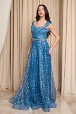 Φόρεμα maxi με πιέτες και τρισδιάστατο γκλίτερ indigo - Image 4