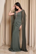 Φόρεμα maxi με πέτρες και ντραπέ λεπτομέρεια λαδί - Image 4