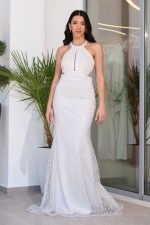 Φόρεμα maxi με halter λαιμόκοψη και τρισδιάστατη παγιέτα άσπρο