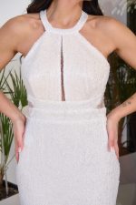 Φόρεμα maxi με halter λαιμόκοψη και τρισδιάστατη παγιέτα άσπρο - Image 6