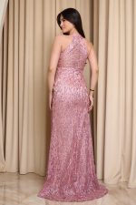 Φόρεμα maxi με halter λαιμόκοψη και τρισδιάστατη παγιέτα ροζ - Image 4