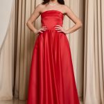 Φόρεμα midi στράπλες κόκκινο