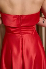 Φόρεμα midi στράπλες κόκκινο - Image 7