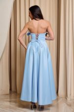 Φόρεμα midi στράπλες με σχέδιο φιόγκο baby blue - Image 5