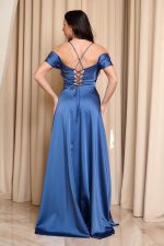 Φόρεμα maxi off shoulder σατέν με ντραπέ μπούστο indigo - Image 4