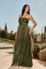 Φόρεμα maxi με παγιέτες και τούλι olive - Image 4