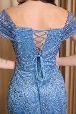 Φόρεμα maxi off shoulder με γκλίτερ και στρας dusty blue - Image 6