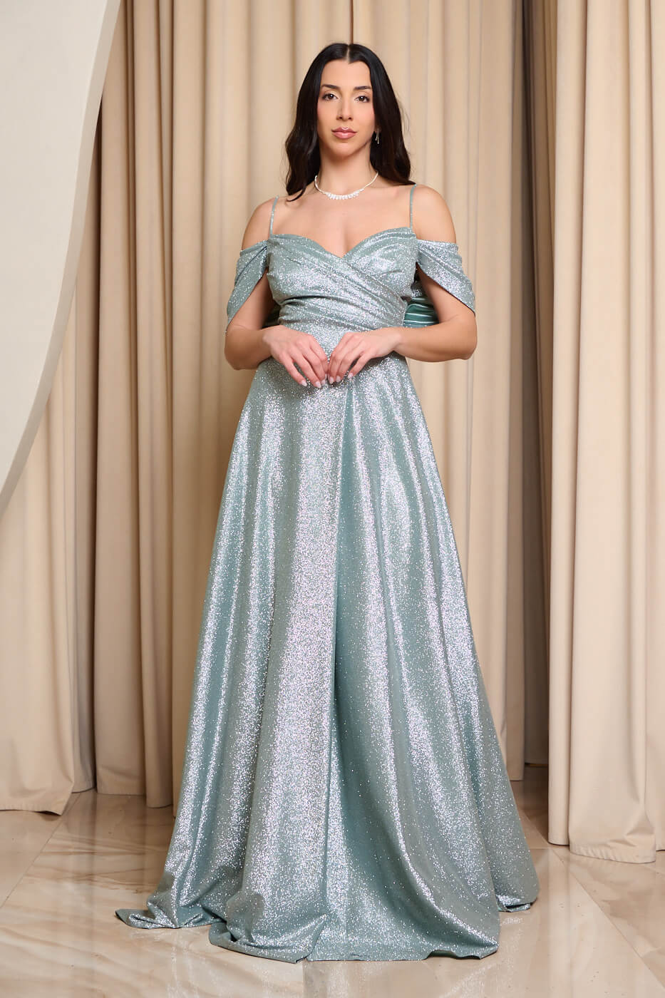 GA-2256 Φόρεμα maxi off shoulder με τρισδιάστατο γκλίτερ μέντα