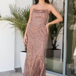 Φόρεμα maxi στράπλες με παγιέτες και χάντρες bronze