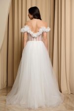 Φόρεμα maxi off shoulder με 3D λουλούδια και τούλι άσπρο - Image 5