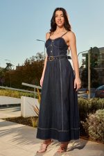 Φόρεμα maxi τζιν με ζώνη - Image 4