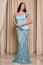 Φόρεμα maxi γοργονέ off shoulder με σατέν μπούστο μέντα - Image 2