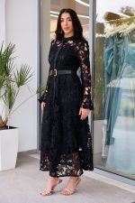 Φόρεμα midi κιπούρ με ζώνη δερματίνη μαύρο - Image 3