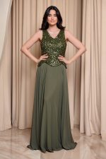 Φόρεμα maxi τύπου πέπλουμ με παγιέτες στο μπούστο olive