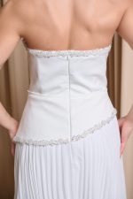 Φόρεμα maxi στράπλες πλισέ με λεπτομέρεια χάντρες άσπρο - Image 7