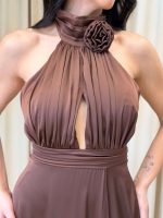 Φόρεμα maxi σατέν εξώπλατο καφέ - Image 6