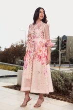 Φόρεμα maxi με floral print και στρας μπεζ - Image 4