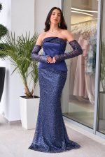 Φόρεμα maxi στράπλες γοργονέ τύπου πέπλουμ με παγιέτες navy blue