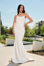 Φόρεμα maxi γοργονέ με αποσπώμενη κάπα άσπρο - Image 2