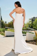 Φόρεμα maxi γοργονέ με αποσπώμενη κάπα άσπρο - Image 6