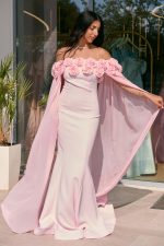 Φόρεμα maxi off shoulder γοργονέ με 3D λουλούδια baby pink