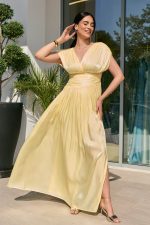 Φόρεμα maxi σατινέ με V ντεκολτέ και πιέτες κίτρινο - Image 3