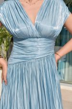 Φόρεμα maxi σατινέ με V ντεκολτέ και πιέτες γαλάζιο - Image 6