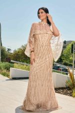 Φόρεμα maxi με χάντρες και αποσπώμενη κάπα χρυσό - Image 3