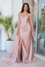 Φόρεμα maxi στράπλες σατεν με στρας baby pink