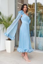 Φόρεμα midi one shoulder με 3D λουλούδια baby blue - Image 3