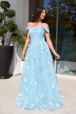 Φόρεμα maxi off shoulder με 3D λεπτομέρειες baby blue - Image 2