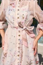 Φόρεμα maxi με floral με κουμπιά κόσμημα και στρας σομόν - Image 6