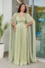 Φόρεμα maxi πλισέ κρουαζέ με κάπα light lime