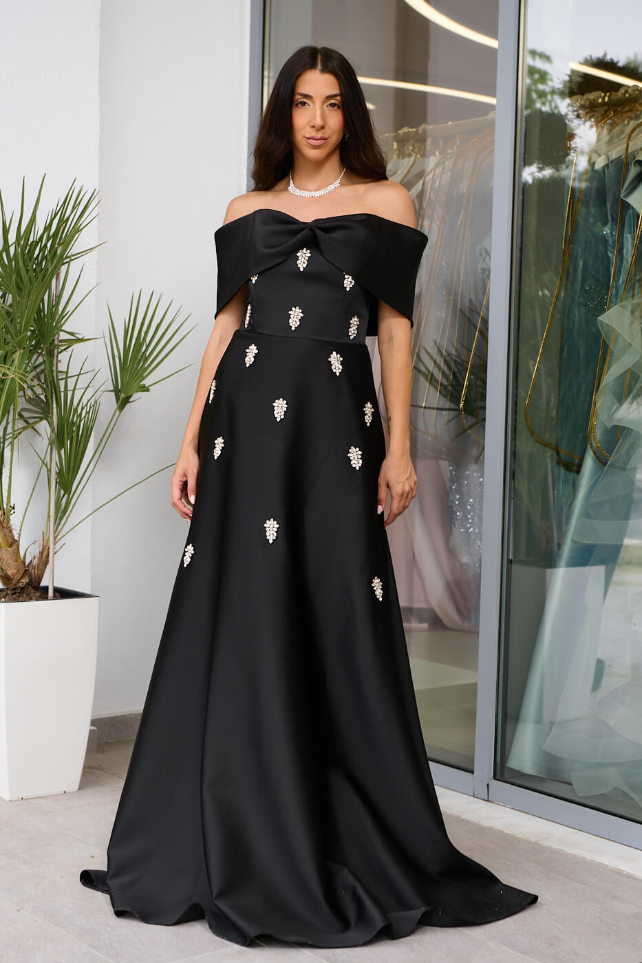 Φόρεμα maxi off shoulder με διακοσμητικές πέτρες μαύρο