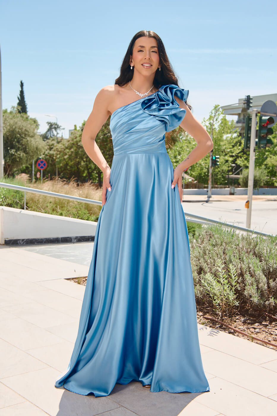 GA-2370 Φόρεμα maxi one shoulder με φραμπαλά και πιέτες baby blue